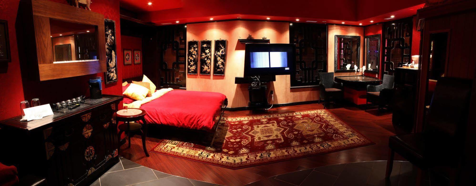 Mariaggi'S Theme Suite Hotel & Spa Winnipeg Ngoại thất bức ảnh