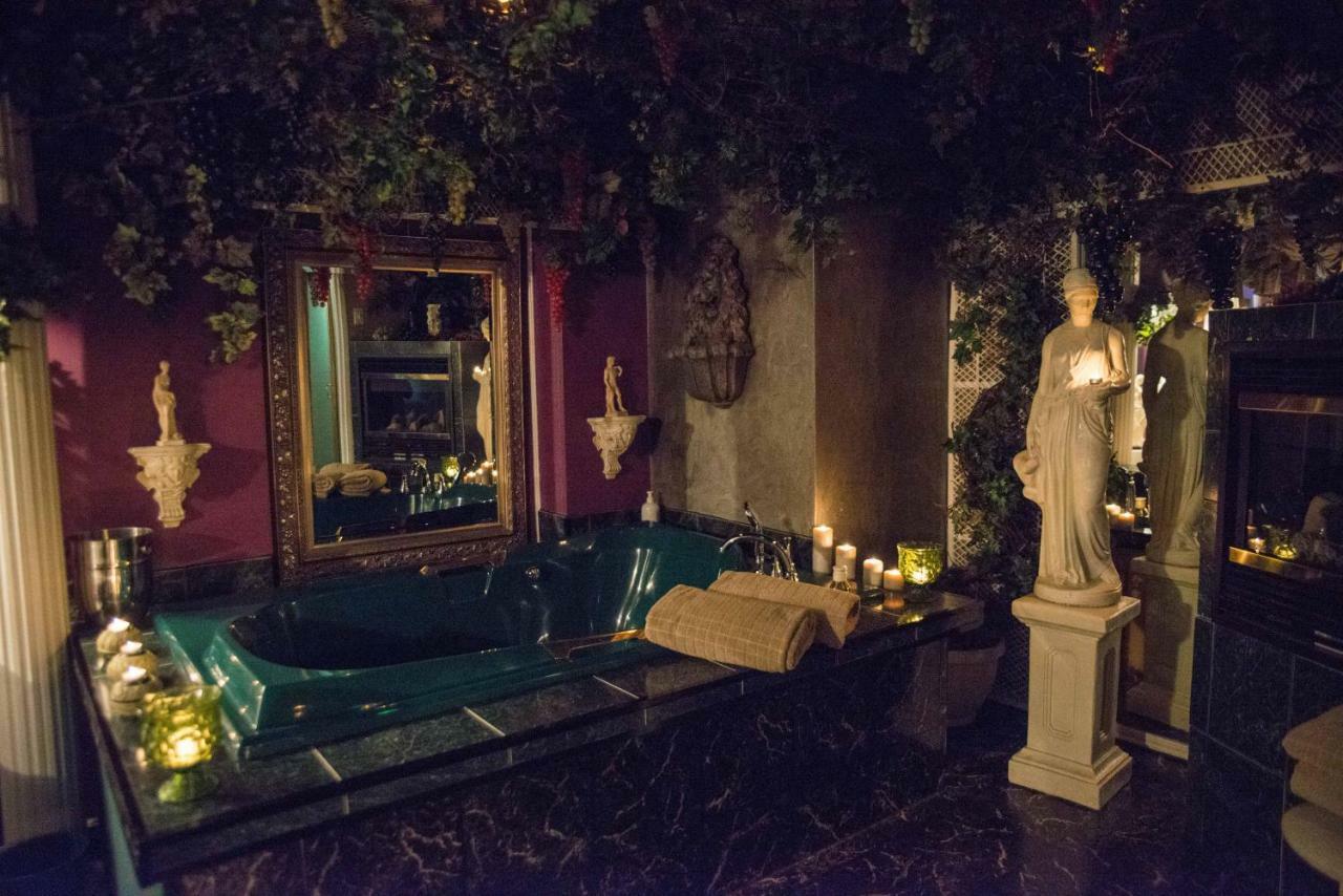 Mariaggi'S Theme Suite Hotel & Spa Winnipeg Ngoại thất bức ảnh